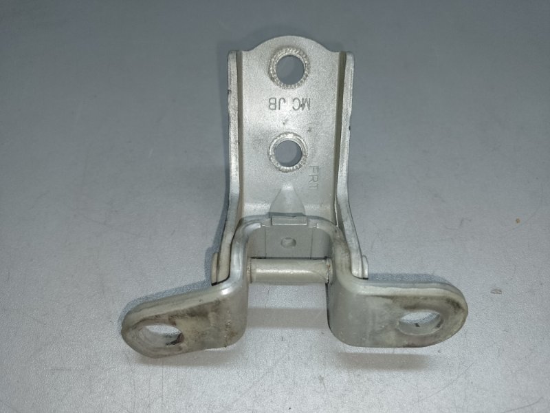 Петля двери нижняя передняя левая ACCENT MC 06-10 2009 1.6 G4ED