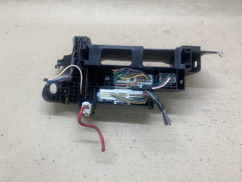 Блок предохранителей моторный отсек KIZASHI 09-14 2011 J24B
