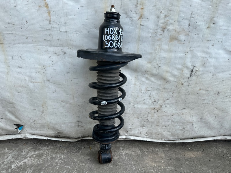 Амортизатор задний правый ACURA MDX (YD3) 13-21 2018 3.5 J35Y5 52611-TZ5-A12 Б/У