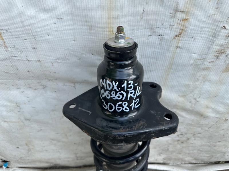 Амортизатор задний левый ACURA MDX (YD3) 13-21 3.5 J35Y5