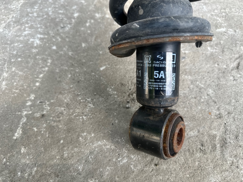 Амортизатор задний левый MDX (YD3) 13-21 2018 3.5 J35Y5