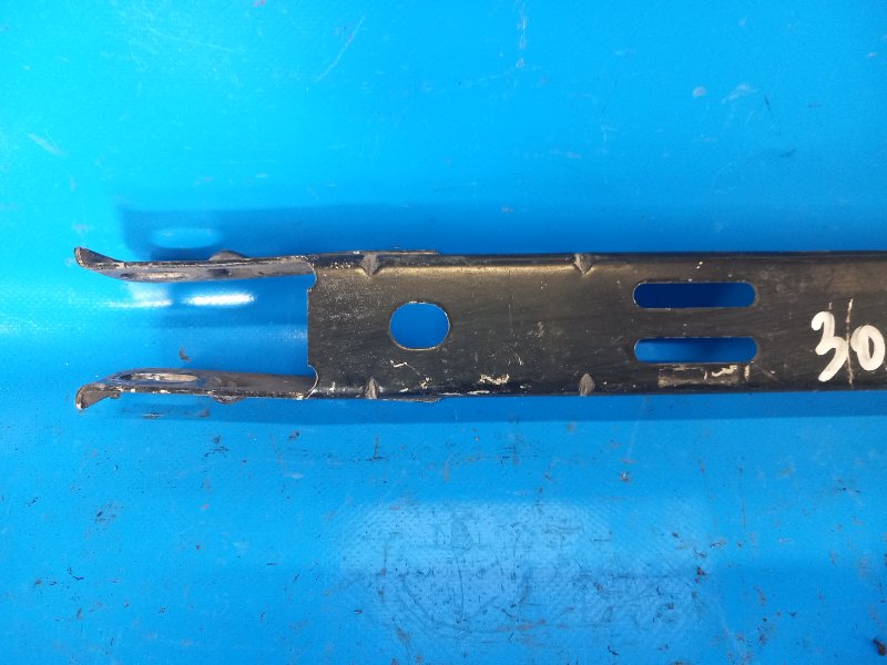 Тяга задней подвески XC90 02–16 2008 3.2L