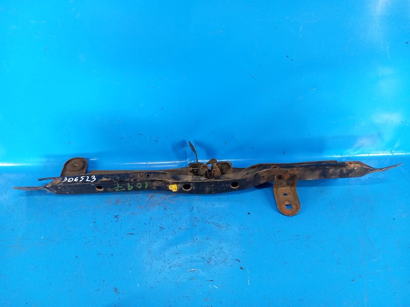 Панель передняя верхняя DODGE CALIBER 06-11 2006 2.0 ECN 5074615AB Б/У