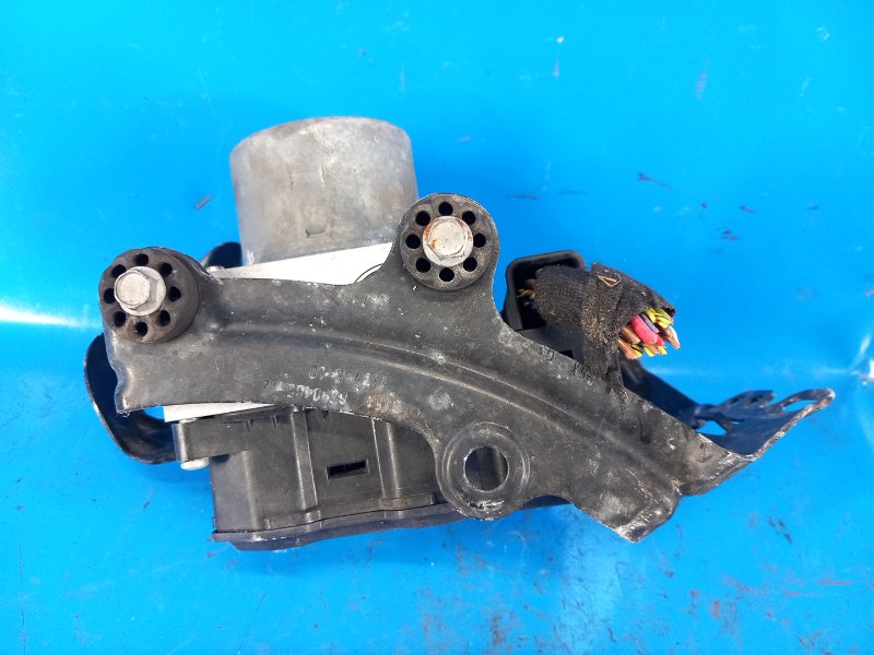 Блок ABS COOPER S R57 09-15 2011 R57 1.6 ЕP6 (Prince) Блок ABS COOPER S R57 09-15 2011 R57 1.6 ЕP6 (Prince)