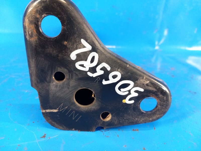 Кронштейн усилителя переднего бампера правый MINI COOPER S R57 09-15 R57 1.6 ЕP6 (Prince)