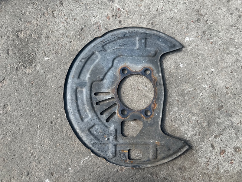 Защита тормозного диска передняя левая SENTRA B17 12-21 2018 1.8 MRA8DE