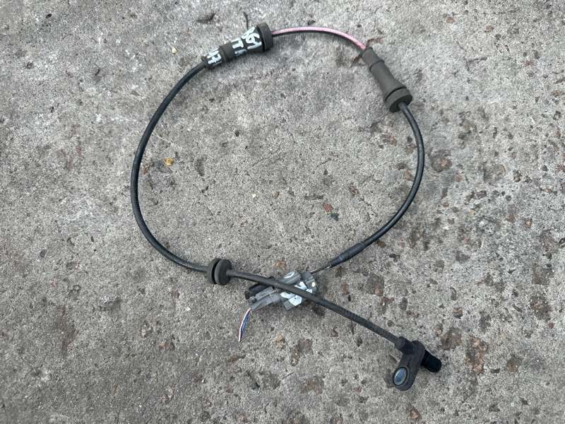 Запчасть датчик abs задний правый NISSAN SENTRA B17 12-21 2018 1.8 MRA8DE 47900-3DA0A Б/У Датчик ABS задний правый NISSAN SENTRA B17 12-21 2018 1.8 MRA8DE 47900-3DA0A Б/У