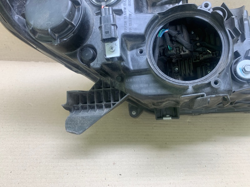 Фара левая TLX 14-17