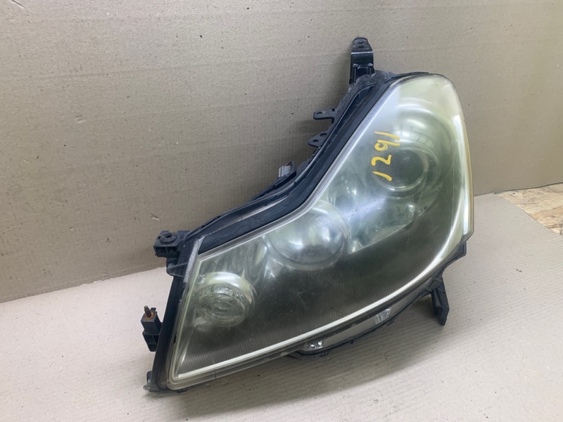 Фара левая INFINITI M35/M45 04-10 3.5 VQ35HR