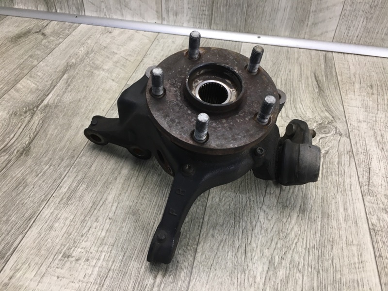 Кулак поворотный передний правый TOYOTA VENZA 09-16 3.5 2GR-FE Кулак поворотный передний правый TOYOTA VENZA 09-16 3.5 2GR-FE