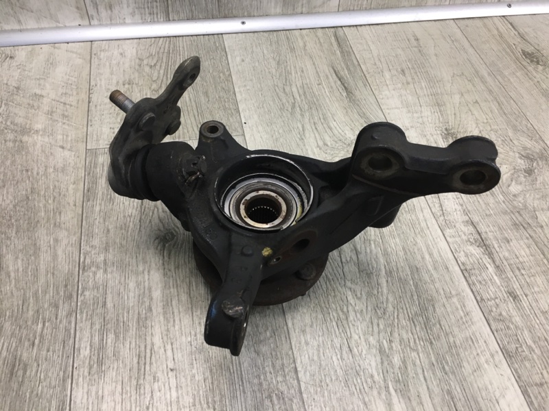 Кулак поворотный передний правый VENZA 09-16 2009 3.5 2GR-FE Кулак поворотный передний правый VENZA 09-16 2009 3.5 2GR-FE