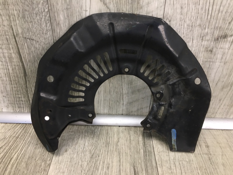 Защита тормозного диска передняя правая VENZA 09-16 2009 3.5 2GR-FE