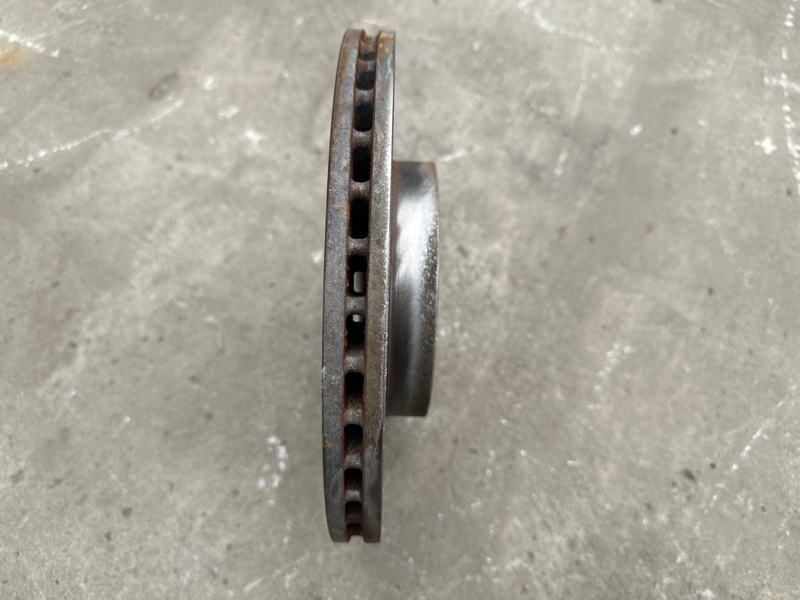 Тормозной диск передний VOLKSWAGEN JETTA USA 18- DJXA 1.4