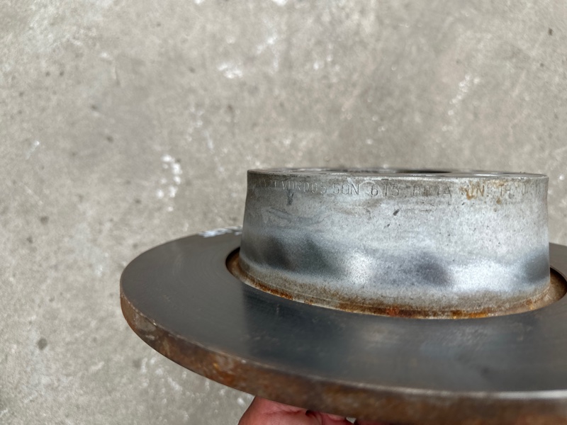 Тормозной диск задний VOLKSWAGEN JETTA USA 18- DJXA 1.4