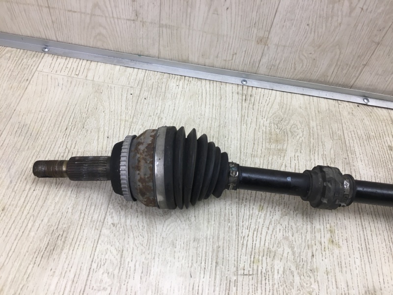 Привод передний правый TOYOTA VENZA 09-16 3.5 2GR-FE Привод передний правый TOYOTA VENZA 09-16 3.5 2GR-FE