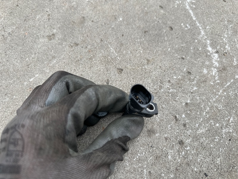 Датчик ABS передний левый VOLKSWAGEN JETTA USA 18- DJXA 1.4