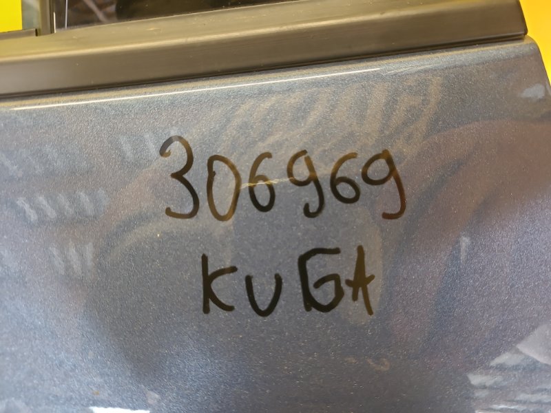 Дверь задняя левая KUGA  20-24