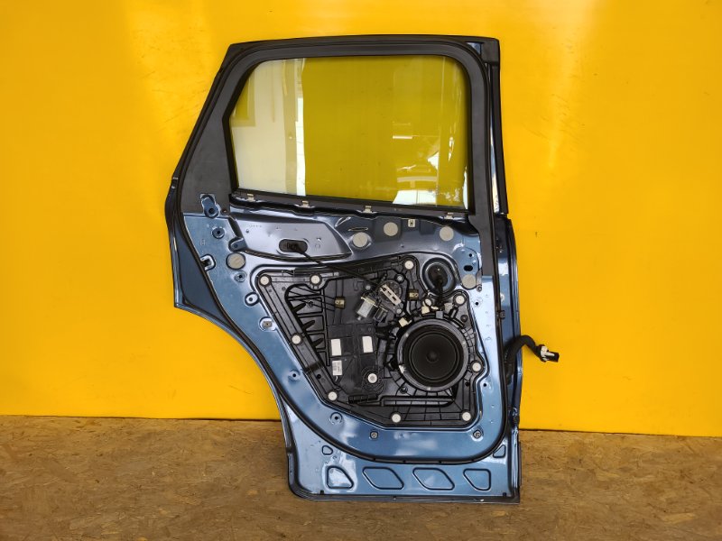 Дверь задняя левая KUGA  20-24