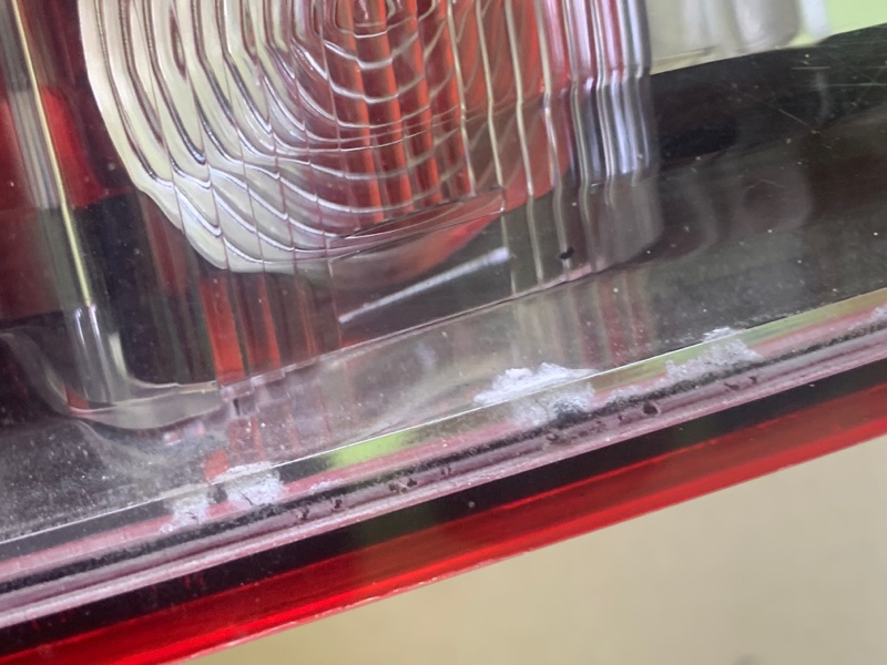 Фонарь внутренний левый TOUAREG 02-10 2007 BHK 3.6 Фонарь внутренний левый TOUAREG 02-10 2007 BHK 3.6