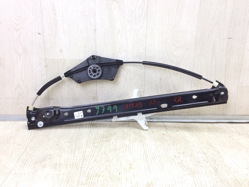Стеклоподъемник задний правый VOLKSWAGEN ATLAS 17 - 3CN839461A Б/У
