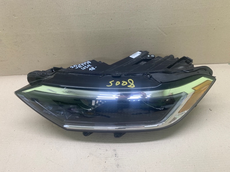 Фара левая JETTA USA 18- 2020 DJXA 1.4