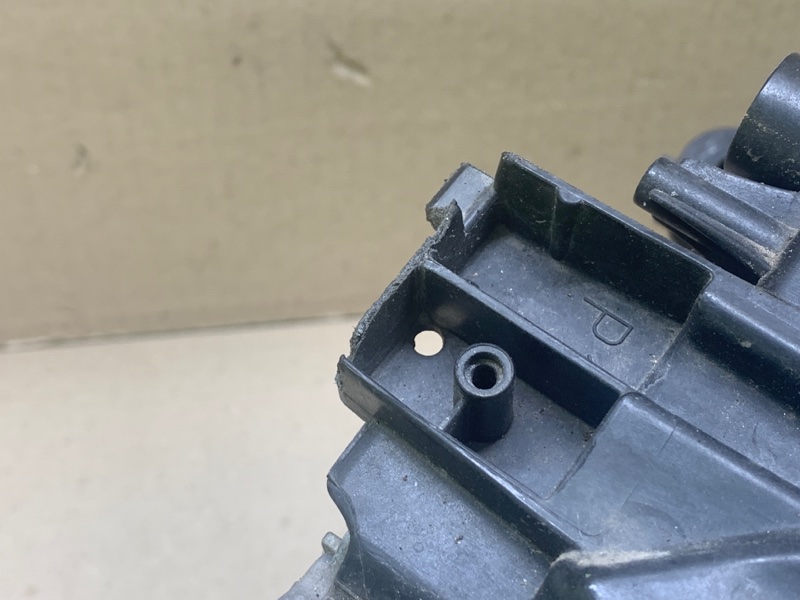 Фара правая VOLKSWAGEN JETTA USA 18- DJXA 1.4