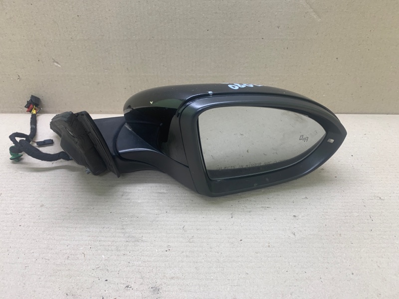 Зеркало правое JETTA USA 18- 2020 DJXA 1.4