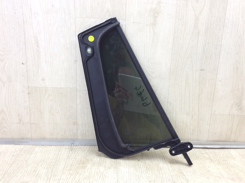 Стекло двери глухое заднее левое VOLKSWAGEN ATLAS 17 -