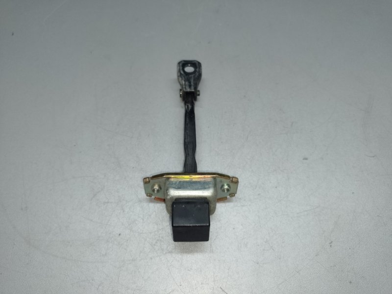 Ограничитель двери задний правый OUTLANDER XL 05-13 2006 3.0 6B31