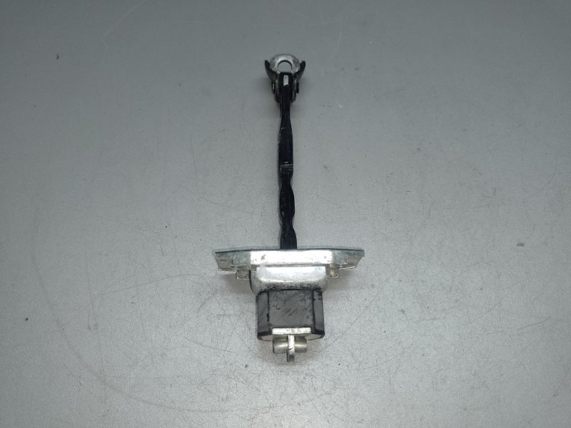 Ограничитель двери передний левый MDX (YD3) 13-21 2013 3.5 J35Y5 Ограничитель двери передний левый MDX (YD3) 13-21 2013 3.5 J35Y5