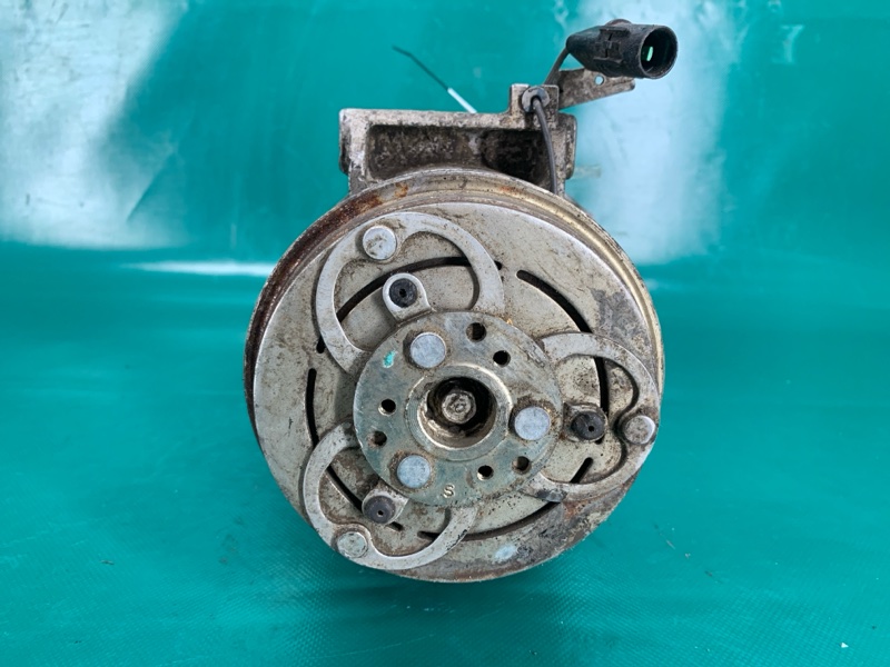 Компрессор кондиционера L200 06-14