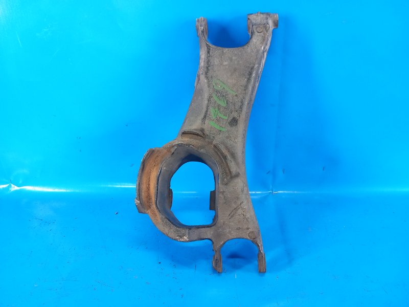 Рычаг задний нижний L левый VOLVO XC90 02–16 3.2L