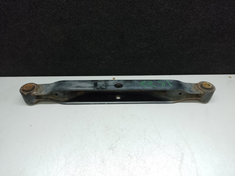 Рычаг задней подвески поперечный нижний левый X-TRAIL/ROGUE T32 13-20 2017 2.5 QR25DE