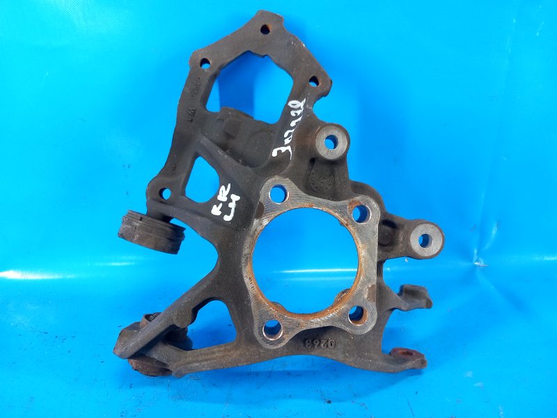 Цапфа задняя левая MAZDA 6 GH 07-12 2009 2.5 L (L5-VE) GS1D2612XC Б/У