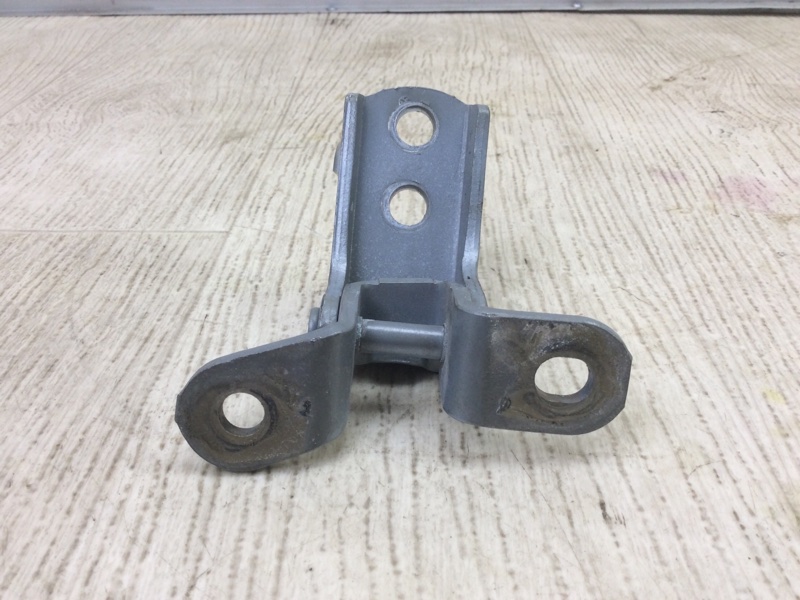 Петля двери верхняя передняя правая CAMRY 40 06-11 2007 ACV40 2.4 2AZFE