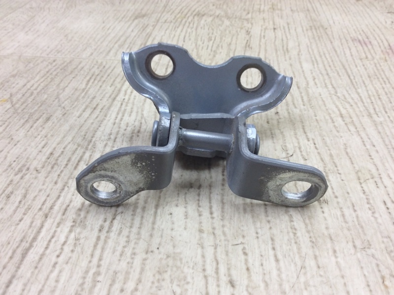 Петля двери верхняя задняя правая CAMRY 40 06-11 2007 ACV40 2.4 2AZFE