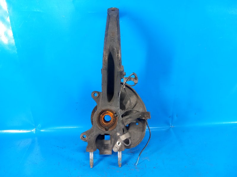 Кулак поворотный передний правый 6 GH 07-12 2009 2.5 L (L5-VE)