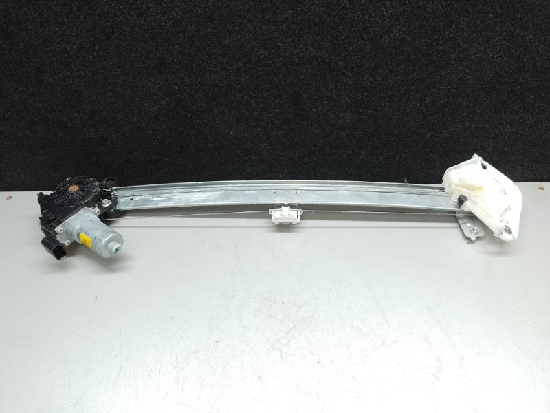 Стеклоподъемник передний правый MDX (YD3) 13-21 2018 3.5 J35Y5 Стеклоподъемник передний правый MDX (YD3) 13-21 2018 3.5 J35Y5