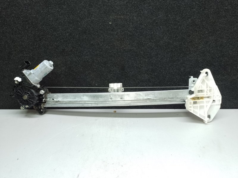 Запчасть стеклоподъемник передний левый ACURA TLX 14-17 2016 2.4 K24W7 72250-TZ3-A01 Б/У Стеклоподъемник передний левый ACURA TLX 14-17 2016 2.4 K24W7 72250-TZ3-A01 Б/У