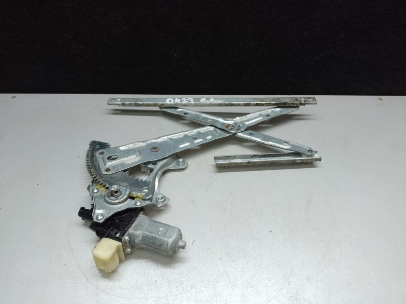 Стеклоподъемник задний правый NISSAN X-TRAIL/ROGUE T32 13-20 2015 2.5 QR25DE 82720-4BA2A Б/У