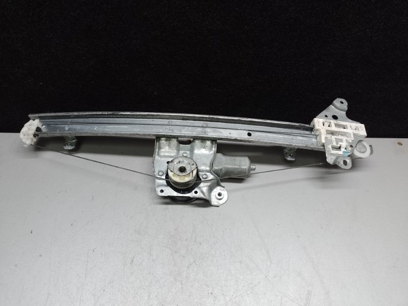 Стеклоподъемник передний правый NISSAN X-TRAIL/ROGUE T32 13-20 2.5 QR25DE Стеклоподъемник передний правый NISSAN X-TRAIL/ROGUE T32 13-20 2.5 QR25DE