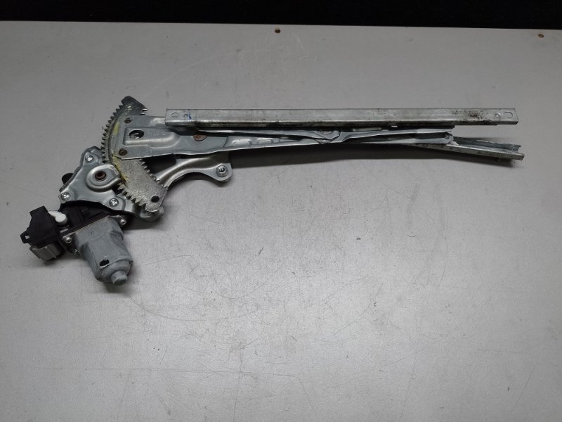 Стеклоподъемник задний правый NISSAN SENTRA B17 12-21 1.8 MRA8DE