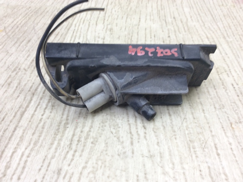 Подсветка номера левая AVALON 05-12 Подсветка номера левая AVALON 05-12