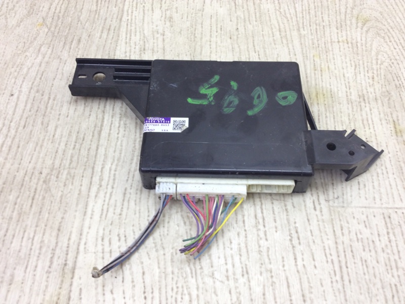 Блок электронный VENZA 09-16 Блок электронный VENZA 09-16