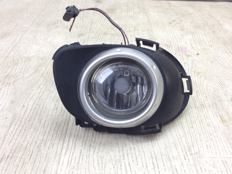Противотуманная фара передняя правая MAZDA 3 BK 03-08 2006 BK 2.3 L3 BN8G-51-680C Б/У