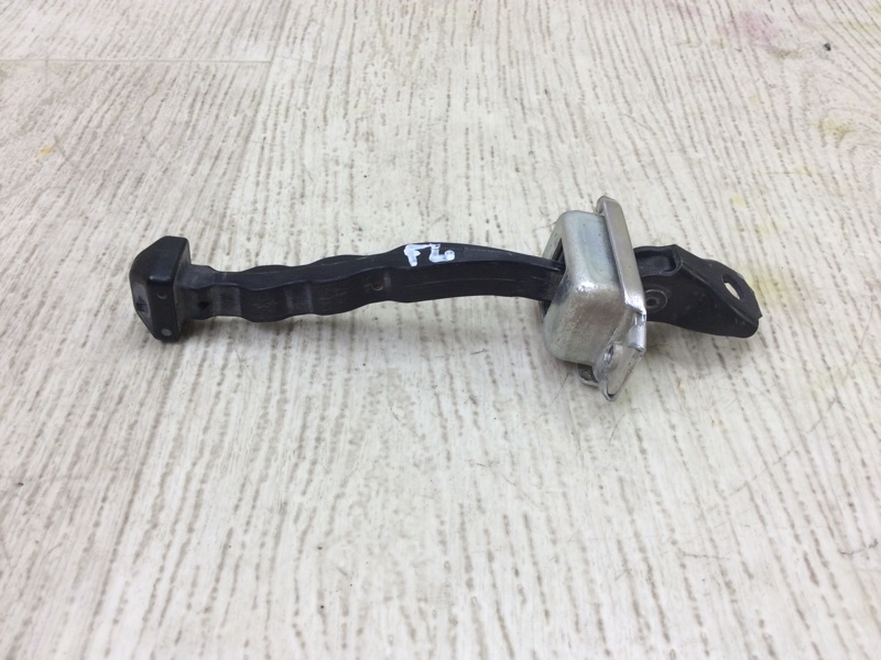 Ограничитель двери передний левый ALTIMA L33 12-18