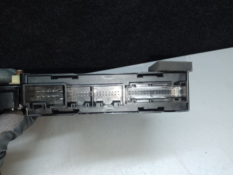 Моторчик стеклоподъемника передний левый TOUAREG 02-10 2007 BHK 3.6