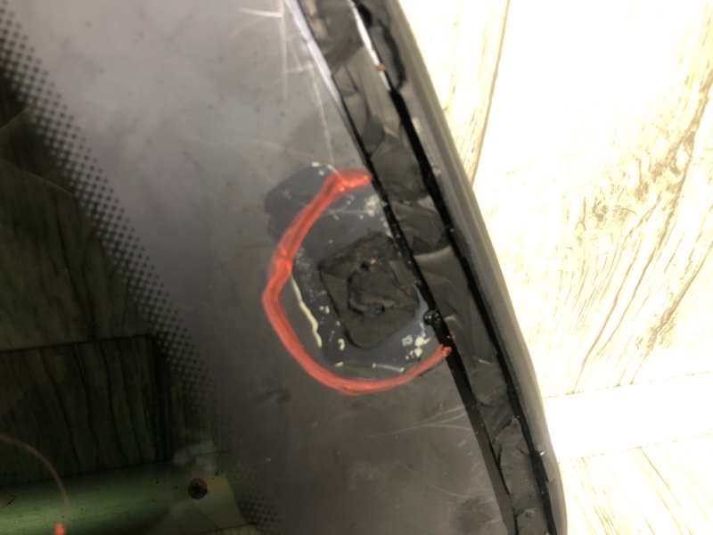 Стекло в кузов заднее правое ATLAS 17 - Стекло в кузов заднее правое ATLAS 17 -