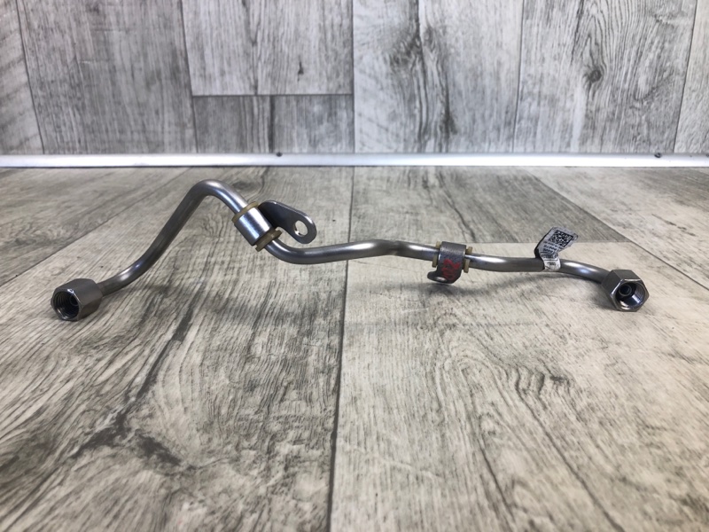 Запчасть трубка топливная LAND ROVER EVOQUE 2012-2018 2016 2.0 LR049649 Б/У Трубка топливная LAND ROVER EVOQUE 2012-2018 2016 2.0 LR049649 Б/У