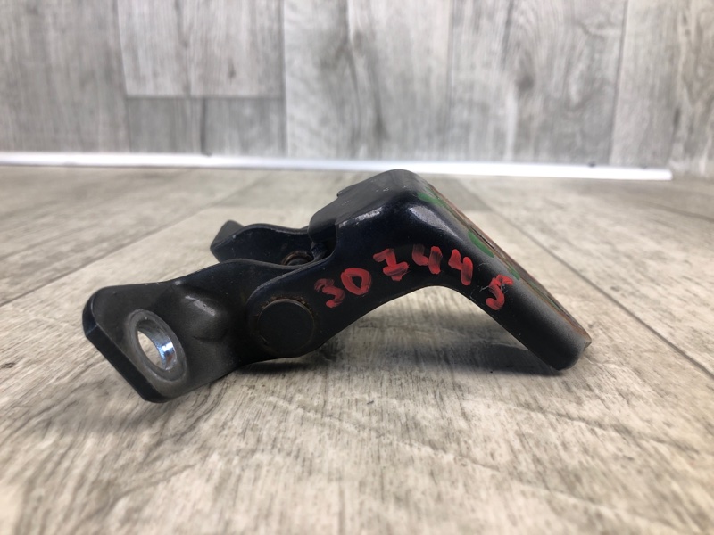 Петля двери верхняя задняя правая 3 BK 03-08 2006 BK 2.3 L3